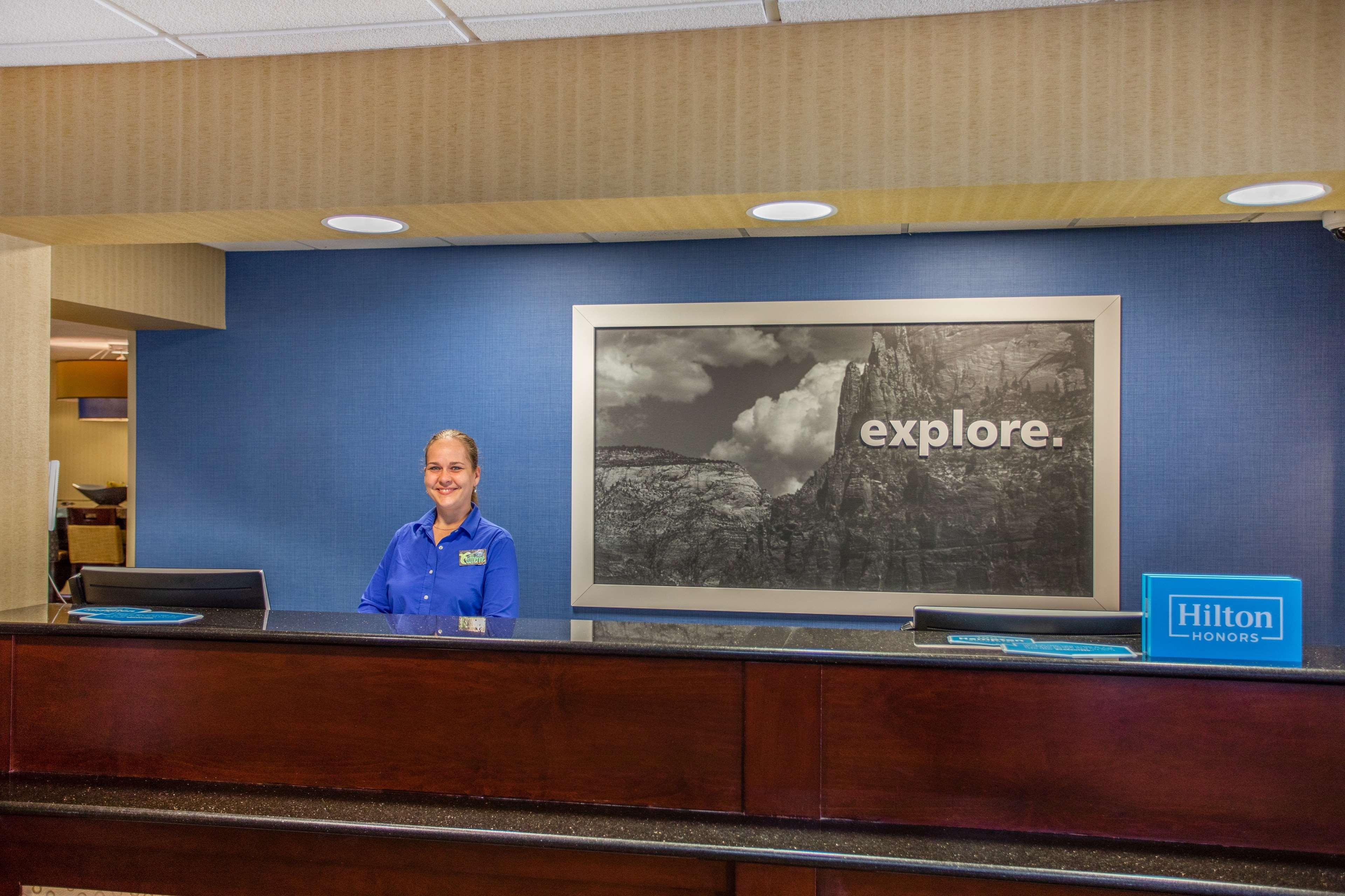 Hampton Inn Fishkill Exterior foto